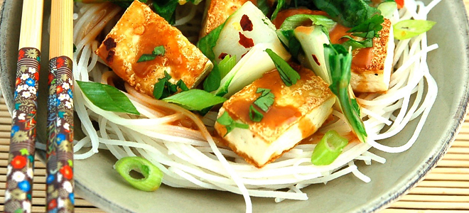 Thai Rice Noodles Featured thai rice noodles