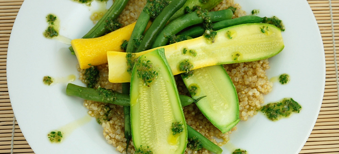 Zucchini and Green Beans with Salsa Verde zucchini salsa verde