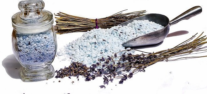how does epsom salt work