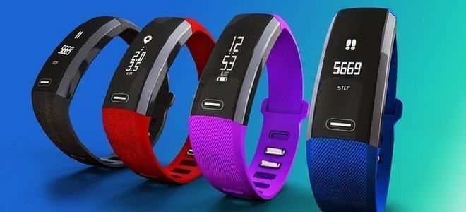 fitnesstrackcover smartwatch vs fitness tracker