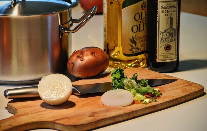 pros and cons of oil