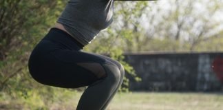 how to do squats correctly