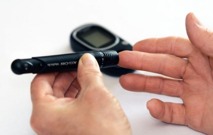 How to Reduce Pain When Measuring Your Blood Sugar How to Reduce Pain When Measuring Your Blood Sugar