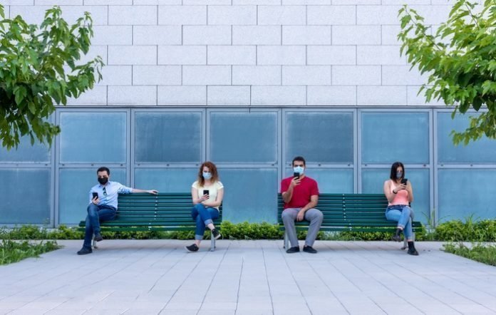 Diet and Lifestyle Tips to Help Adolescents During COVID-19 Diet and Lifestyle Tips to Help Adolescents During COVID-19