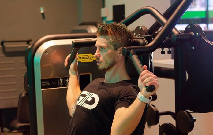 4 Effective Ways to Burn Fat and Build Muscle Fast 4 Effective Ways to Burn Fat and Build Muscle Fast