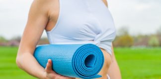 6 Tips On Buying Your First Yoga Mat