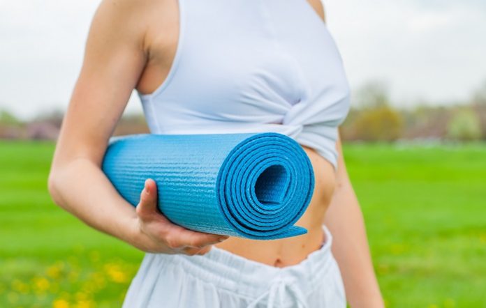 6 Tips On Buying Your First Yoga Mat 6 Tips On Buying Your First Yoga Mat