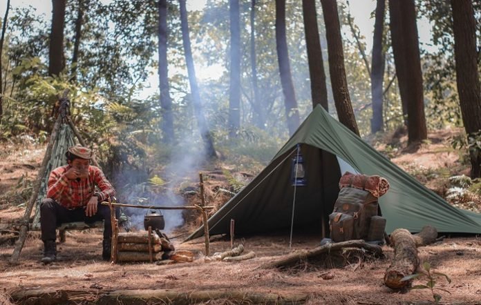 Happy Campers 6 Activities That Are Sure to Be a Hit on Your Next Camping Trip Happy Campers 6 Activities That Are Sure to Be a Hit on Your Next Camping Trip