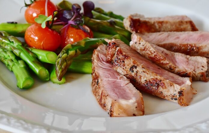 4 Tips For Eating Well and Staying In Shape 4 Tips For Eating Well and Staying In Shape