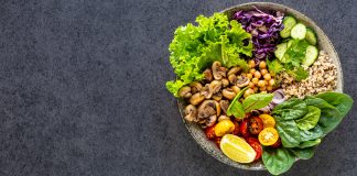 How to Become a Fitness and Nutrition Coach